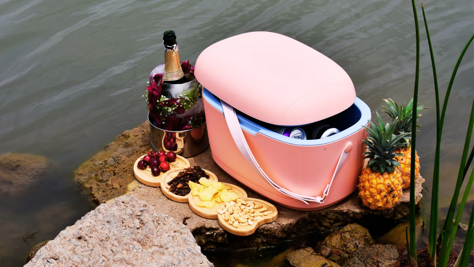 Whoopee! Retro Cooler — view 7