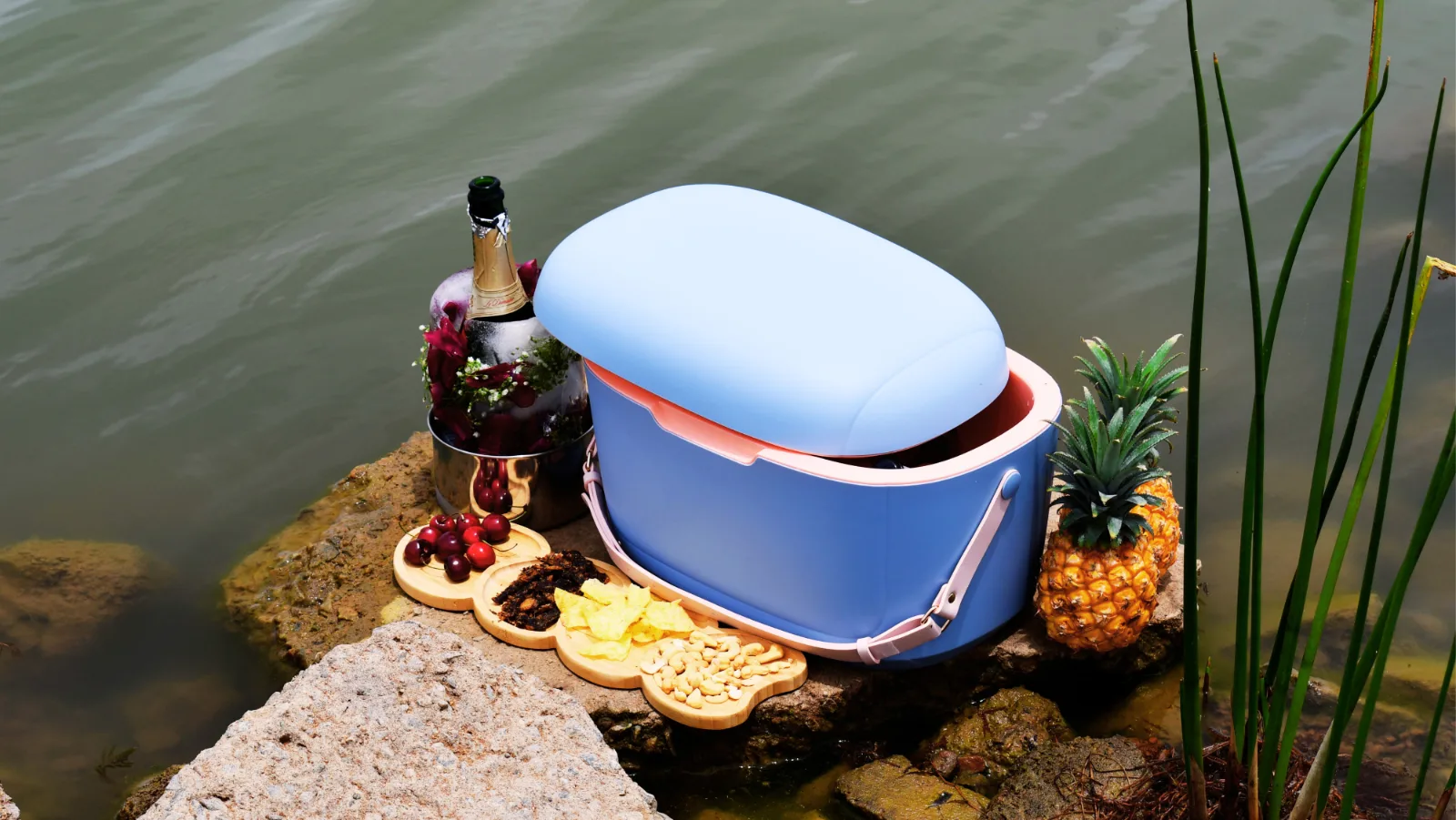 Whoopee! Retro Cooler — view 5
