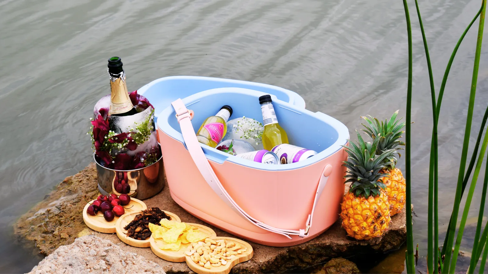 Whoopee! Retro Cooler — view 8