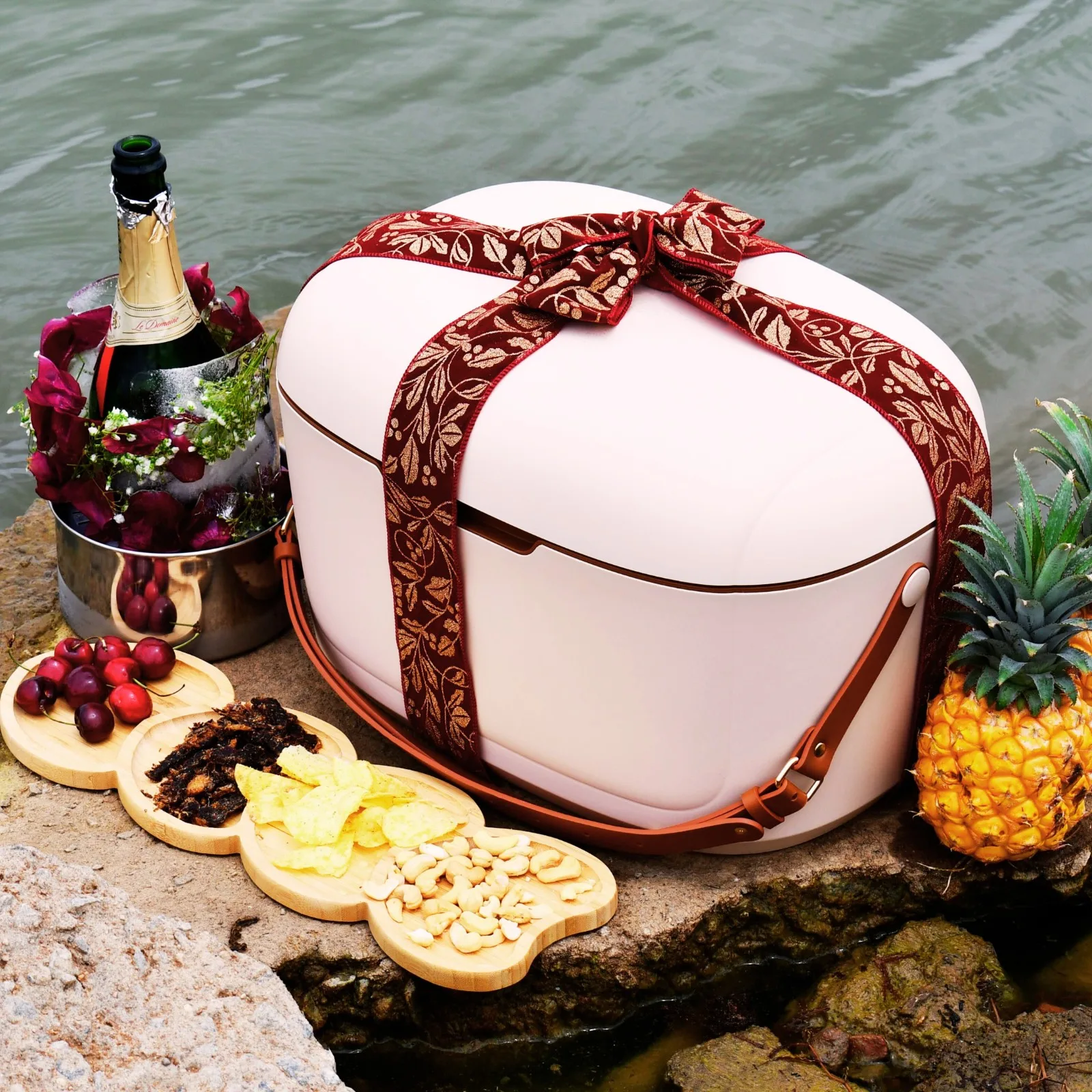 Whoopee! Retro Cooler